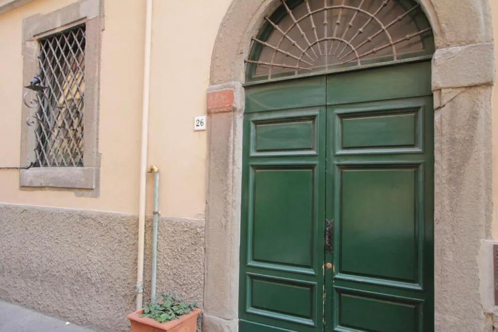 Mansarda Nel Cuore Di Livorno Exteriér fotografie